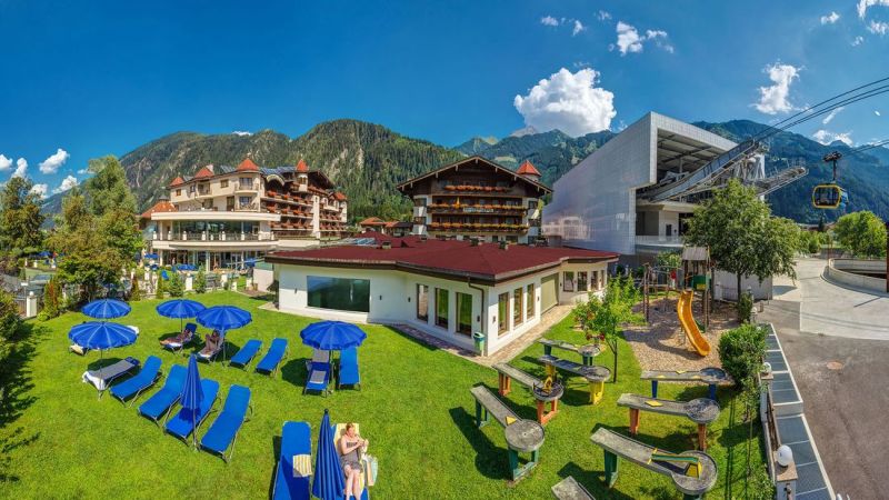 Sport & Spa Hotel Strass