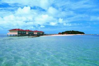 Summer Island Village ***